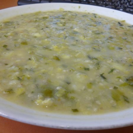 Kapustová polévka s pohankou